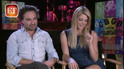 ashley-greene-dot-nl_CGBG-interviews-ETOnline0171.jpg