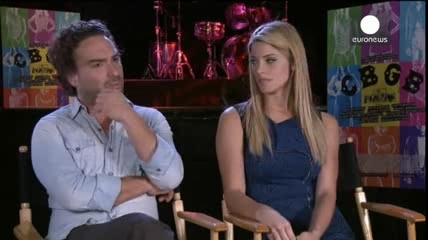 ashley-greene-dot-nl_CGBG-interviews-Euronews0102.jpg