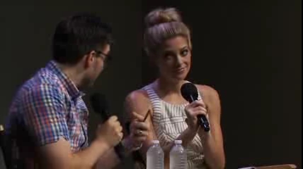 ashley-greene-dot-nl_CGBG-interviews-MeetTheActors0574.jpg