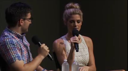 ashley-greene-dot-nl_CGBG-interviews-MeetTheActors0594.jpg