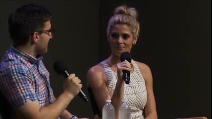 ashley-greene-dot-nl_CGBG-interviews-MeetTheActors0599.jpg