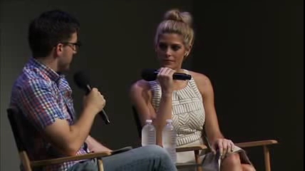 ashley-greene-dot-nl_CGBG-interviews-MeetTheActors0884.jpg