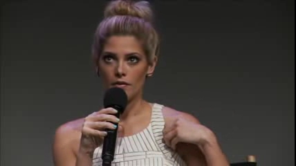 ashley-greene-dot-nl_CGBG-interviews-MeetTheActors1822.jpg