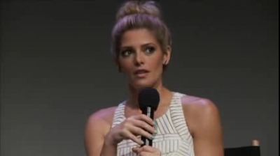 ashley-greene-dot-nl_CGBG-interviews-MeetTheActors0510.jpg