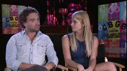 ashley-greene-dot-nl_CGBG-interviews-Screenslam0021.jpg