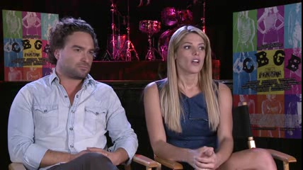 ashley-greene-dot-nl_CGBG-interviews-Screenslam0089.jpg