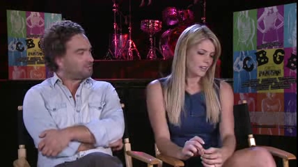 ashley-greene-dot-nl_CGBG-interviews-Screenslam0209.jpg