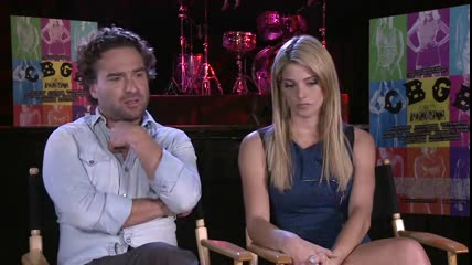 ashley-greene-dot-nl_CGBG-interviews-Screenslam0281.jpg