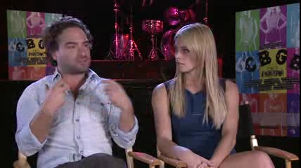 ashley-greene-dot-nl_CGBG-interviews-Screenslam0293.jpg