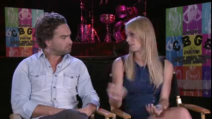 ashley-greene-dot-nl_CGBG-interviews-Screenslam0309.jpg