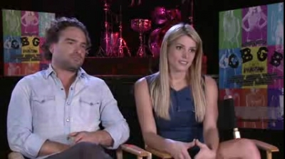 ashley-greene-dot-nl_CGBG-interviews-Screenslam0084.jpg