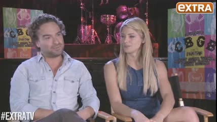 ashley-greene-dot-nl_CGBG-interviews-ExtraTV0020.jpg