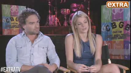 ashley-greene-dot-nl_CGBG-interviews-ExtraTV0038.jpg