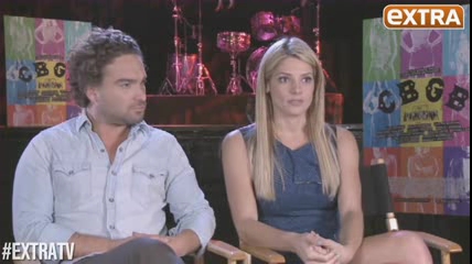 ashley-greene-dot-nl_CGBG-interviews-ExtraTV0057.jpg