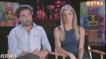 ashley-greene-dot-nl_CGBG-interviews-ExtraTV0080.jpg