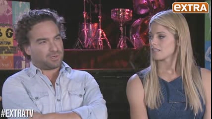 ashley-greene-dot-nl_CGBG-interviews-ExtraTV0159.jpg