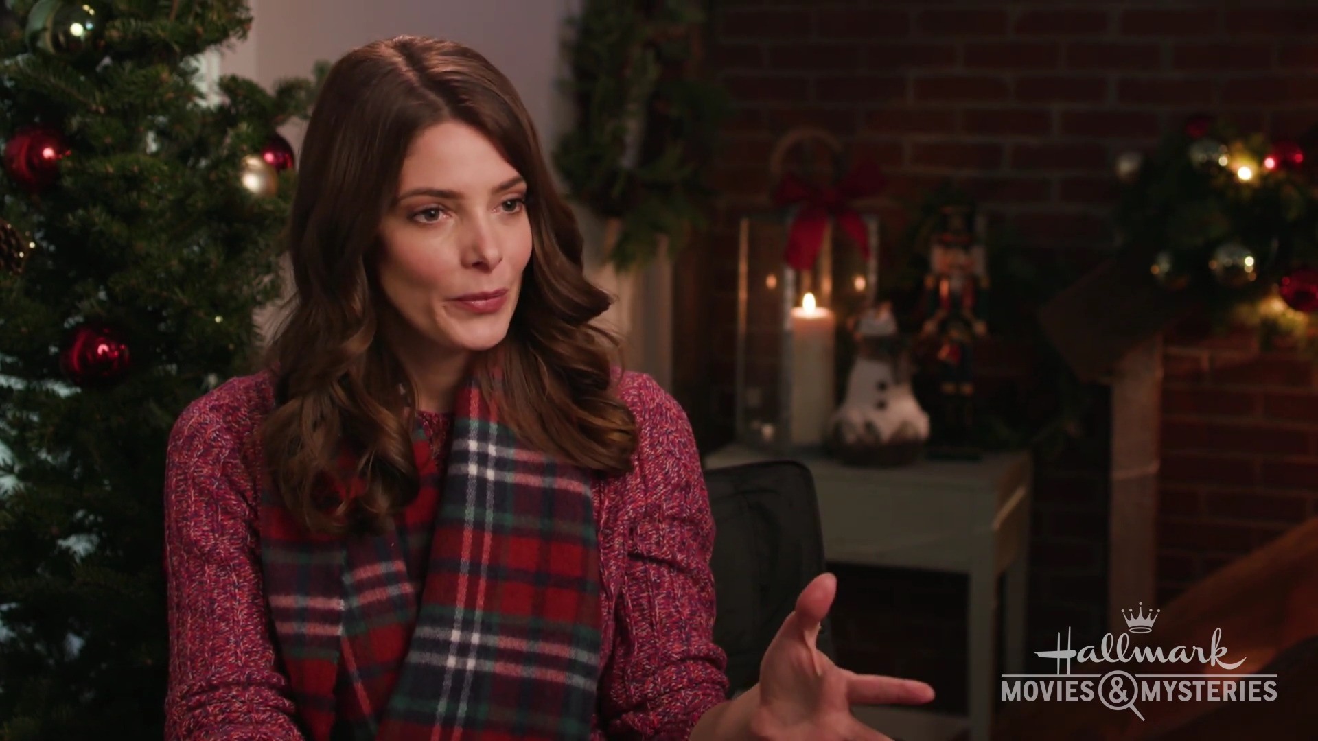 Ashley-Greene-dot-nl_Hallmark-ChristmasOnMyMind-SleighBellStories0047.jpg Ashley-Greene-dot-nl_Hallmark-ChristmasOnMyMind-SleighBellStories0047.jpg