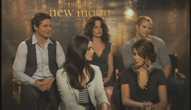 Ashley-Greene-dot-nl_NewMooninterview-PopSugar0033.jpg Ashley-Greene-dot-nl_NewMooninterview-PopSugar0033.jpg