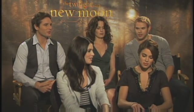 Ashley-Greene-dot-nl_NewMooninterview-PopSugar0037.jpg Ashley-Greene-dot-nl_NewMooninterview-PopSugar0037.jpg