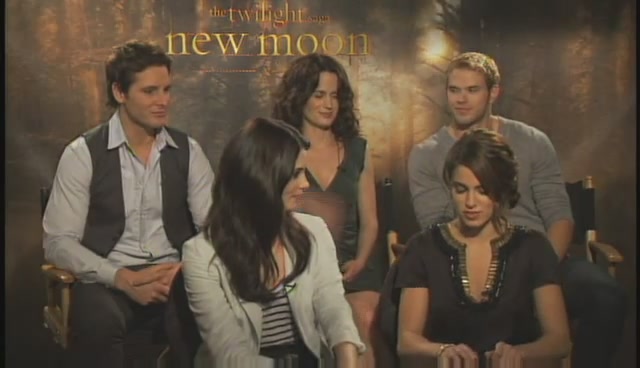 Ashley-Greene-dot-nl_NewMooninterview-PopSugar0043.jpg Ashley-Greene-dot-nl_NewMooninterview-PopSugar0043.jpg