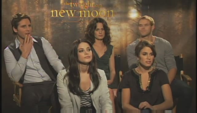 Ashley-Greene-dot-nl_NewMooninterview-PopSugar0062.jpg Ashley-Greene-dot-nl_NewMooninterview-PopSugar0062.jpg