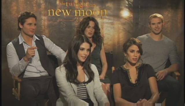 Ashley-Greene-dot-nl_NewMooninterview-PopSugar0094.jpg Ashley-Greene-dot-nl_NewMooninterview-PopSugar0094.jpg