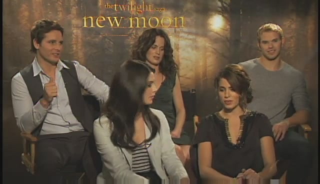 Ashley-Greene-dot-nl_NewMooninterview-PopSugar0095.jpg Ashley-Greene-dot-nl_NewMooninterview-PopSugar0095.jpg