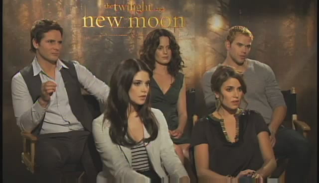 Ashley-Greene-dot-nl_NewMooninterview-PopSugar0111.jpg Ashley-Greene-dot-nl_NewMooninterview-PopSugar0111.jpg