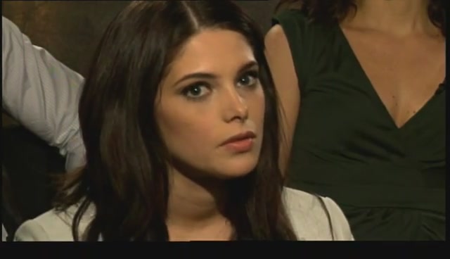 Ashley-Greene-dot-nl_NewMooninterview-TheMovieGuycom0174.jpg
