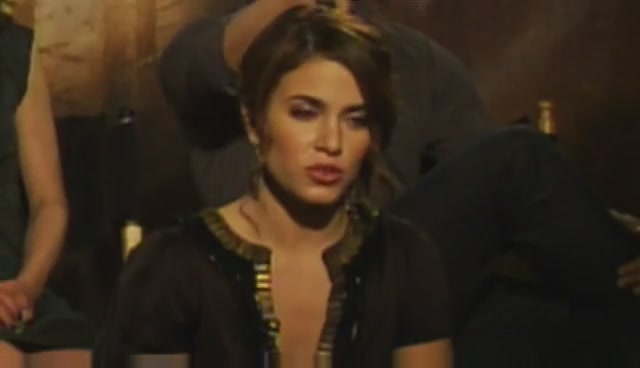 Ashley-Greene-dot-nl_NewMooninterview-TheMovieGuycom0272.jpg