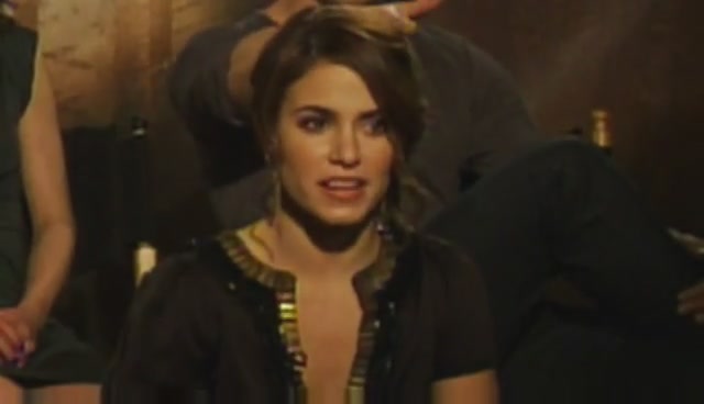 Ashley-Greene-dot-nl_NewMooninterview-TheMovieGuycom0273.jpg