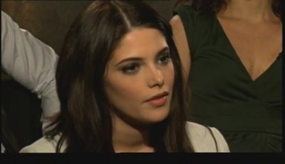 Ashley-Greene-dot-nl_NewMooninterview-TheMovieGuycom0173.jpg