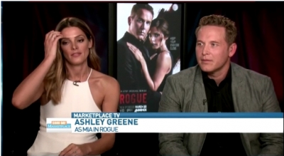 Ashley-Greene_dot_nl_RoguePressJunket-GoodDayMarketplace0211.jpg