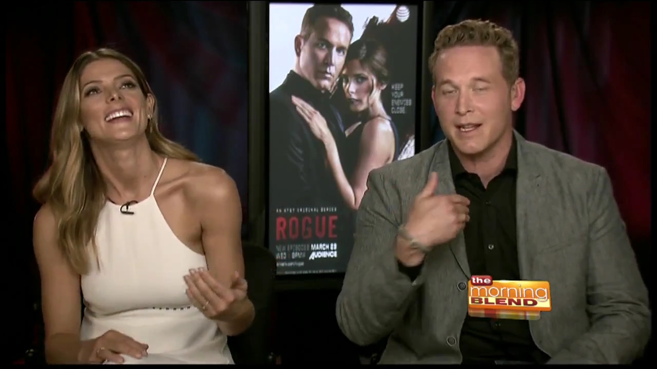 Ashley-Greene-dot_nl_RoguePressJunket-TheMorningBlend0231.jpg