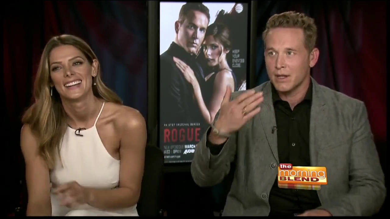 Ashley-Greene-dot_nl_RoguePressJunket-TheMorningBlend0232.jpg