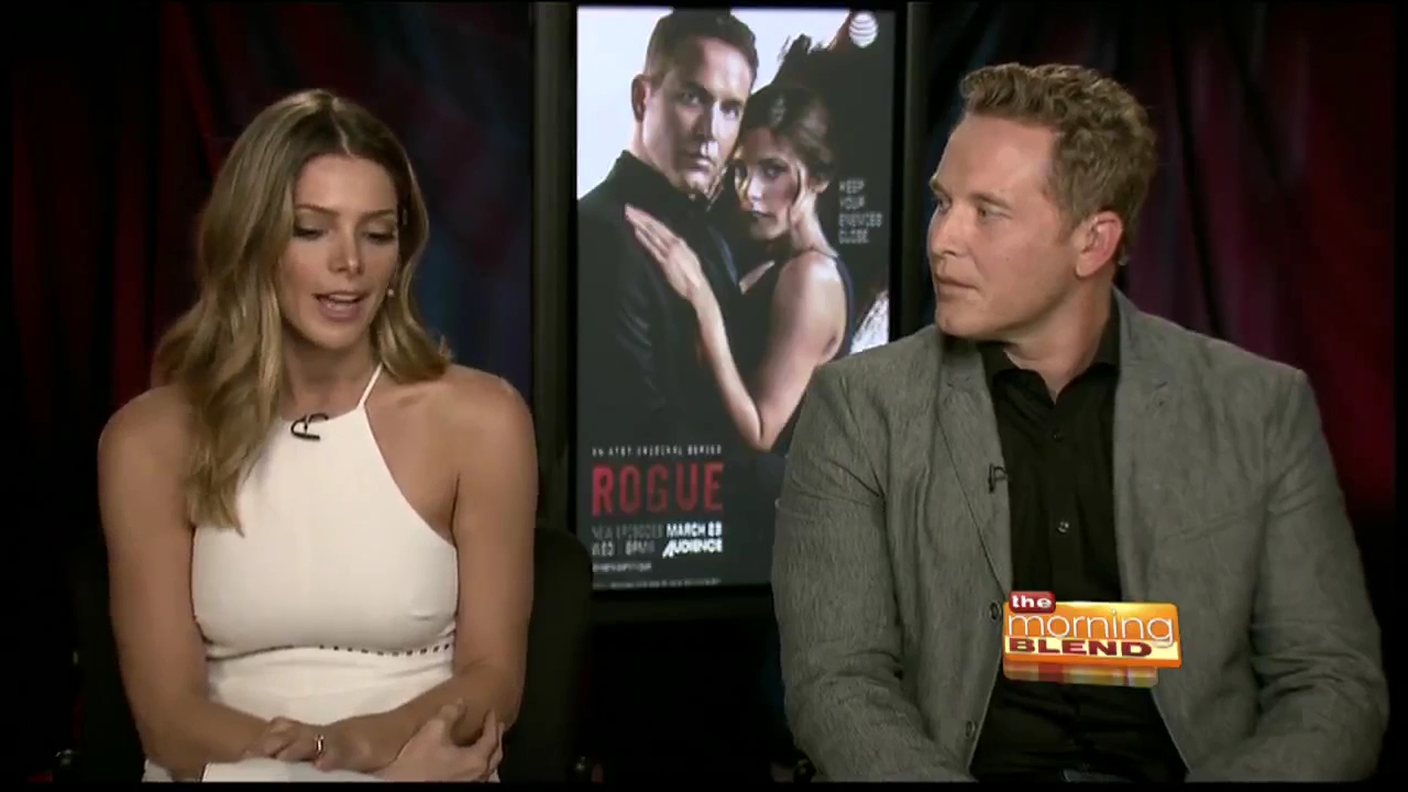 Ashley-Greene-dot_nl_RoguePressJunket-TheMorningBlend0278.jpg