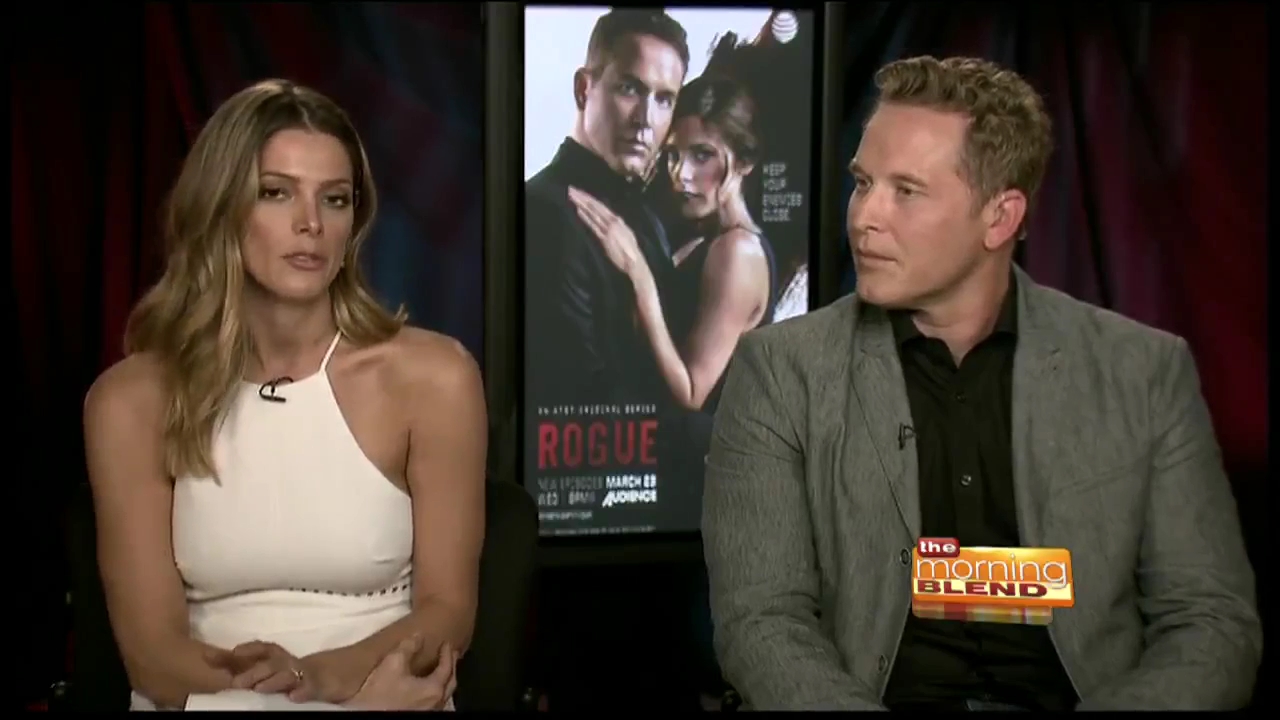 Ashley-Greene-dot_nl_RoguePressJunket-TheMorningBlend0279.jpg
