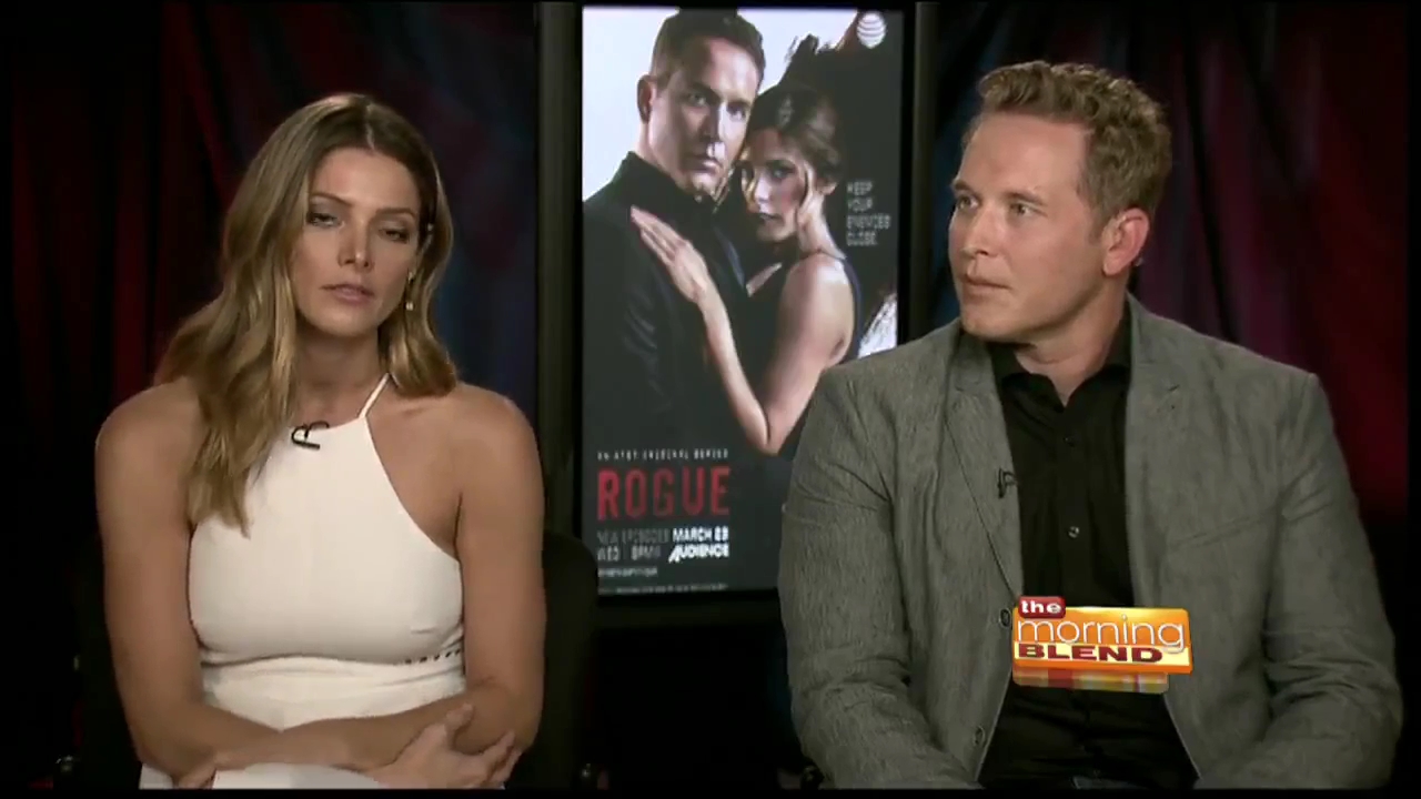 Ashley-Greene-dot_nl_RoguePressJunket-TheMorningBlend0281.jpg