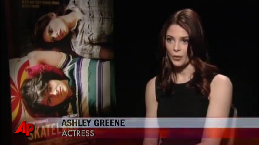 Ashley-Greene-dot-nl_Skatelandinterview-AP00015.jpg Ashley-Greene-dot-nl_Skatelandinterview-AP00015.jpg