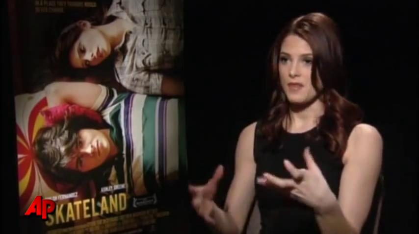 Ashley-Greene-dot-nl_Skatelandinterview-AP00023.jpg Ashley-Greene-dot-nl_Skatelandinterview-AP00023.jpg