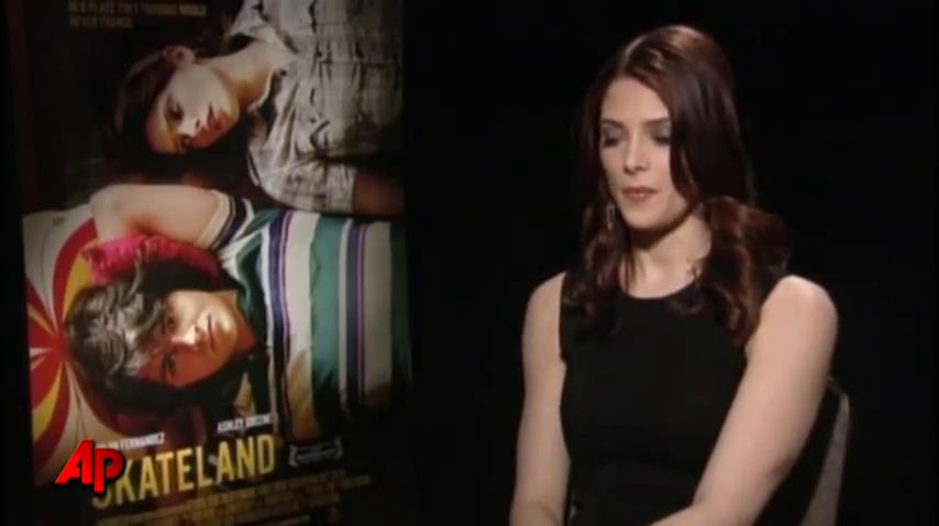 Ashley-Greene-dot-nl_Skatelandinterview-AP00044.jpg Ashley-Greene-dot-nl_Skatelandinterview-AP00044.jpg