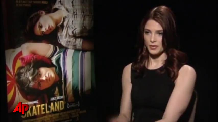 Ashley-Greene-dot-nl_Skatelandinterview-AP00047.jpg Ashley-Greene-dot-nl_Skatelandinterview-AP00047.jpg
