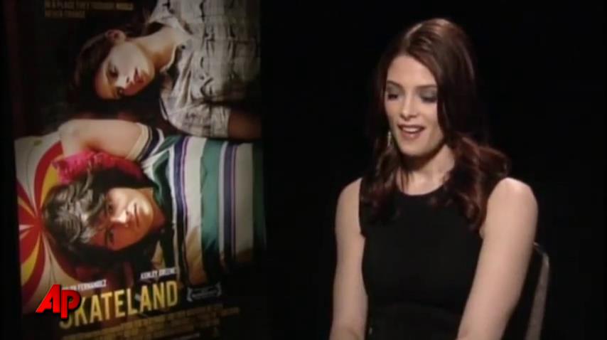 Ashley-Greene-dot-nl_Skatelandinterview-AP00058.jpg Ashley-Greene-dot-nl_Skatelandinterview-AP00058.jpg