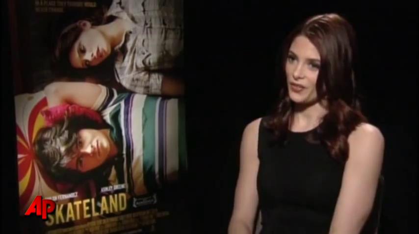 Ashley-Greene-dot-nl_Skatelandinterview-AP00084.jpg Ashley-Greene-dot-nl_Skatelandinterview-AP00084.jpg
