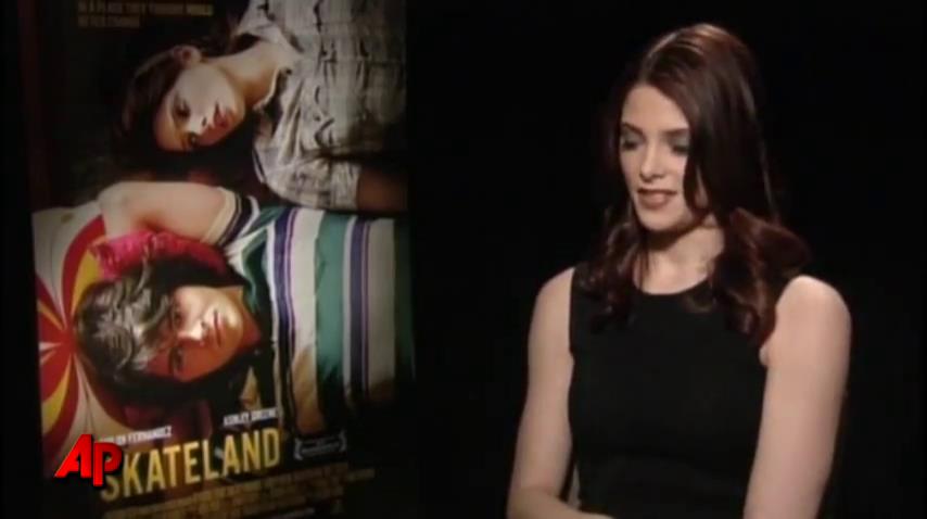 Ashley-Greene-dot-nl_Skatelandinterview-AP00091.jpg Ashley-Greene-dot-nl_Skatelandinterview-AP00091.jpg