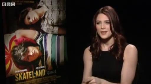 Ashley-Greene-dot-nl_Skatelandinterview-BBC00014.jpg