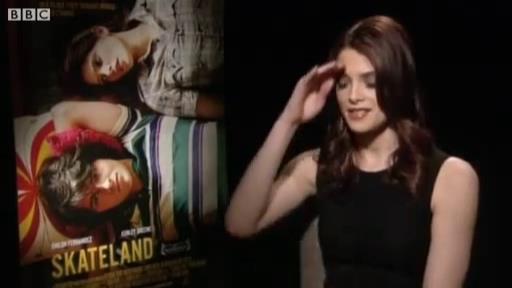 Ashley-Greene-dot-nl_Skatelandinterview-BBC00063.jpg