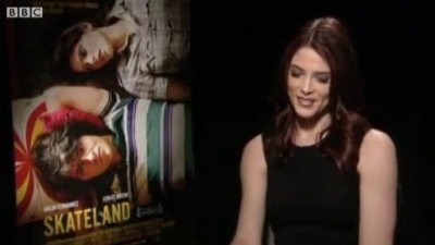 Ashley-Greene-dot-nl_Skatelandinterview-BBC00016.jpg