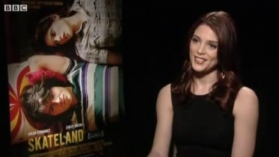 Ashley-Greene-dot-nl_Skatelandinterview-BBC00066.jpg