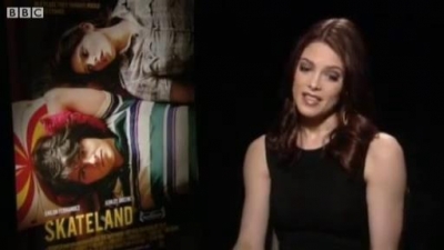 Ashley-Greene-dot-nl_Skatelandinterview-BBC00068.jpg